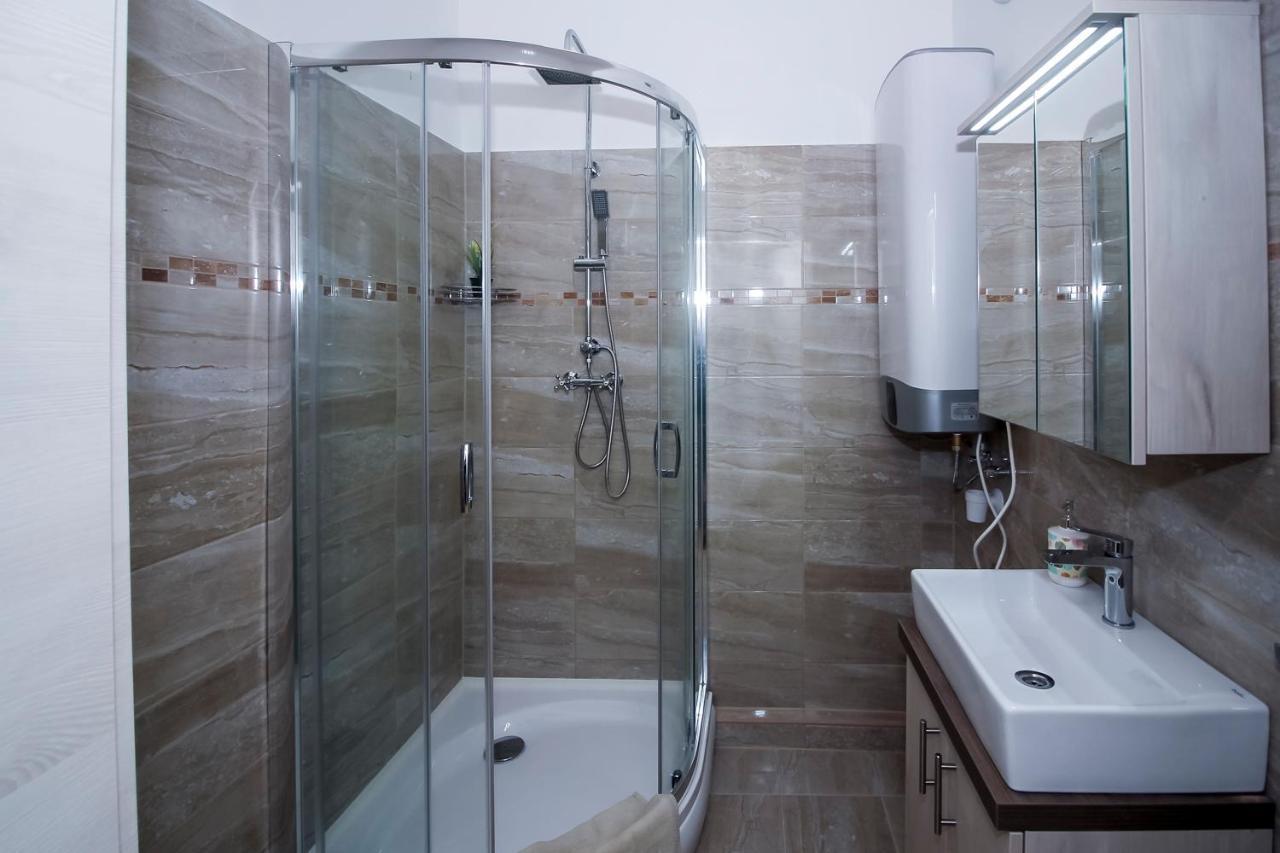 Helios Apartman Szeged Leilighet Eksteriør bilde